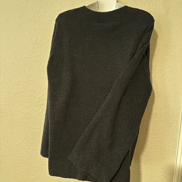 Nordstrom V-Neck Wide Sleeve Fuzzy Sweater, NWT Size S - Picture 2 of 5